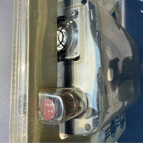 Cobra CPI 880 Power Inverter with USB Port - NIB - Picture 3 of 13